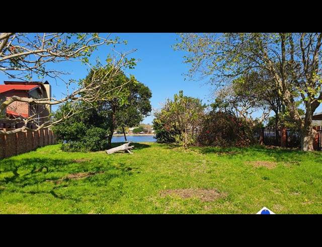 LAND FOR SALE IN DIE EILAND